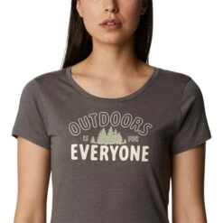 COLUMBIA Women's Daisy Days Short Sleeve Graphic Tee -Nicestyle Shop 2072979 003 alt4