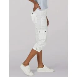 LEE Women's Flex-To-Go Relaxed Fit Cargo Capri 8 LEE Women's Flex-To-Go Relaxed Fit Cargo Capri -Nicestyle Shop 2079193 101 alt2