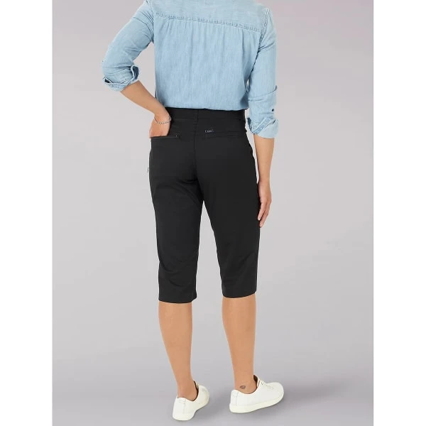 LEE Women's Flex-to-Go Relaxed Fit Utility Skimmer 2 LEE Women's Flex-to-Go Relaxed Fit Utility Skimmer - Image 2